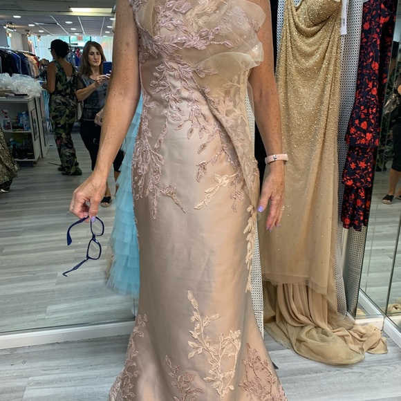 Terani Couture Evening Gown, new - Picture 8 of 8